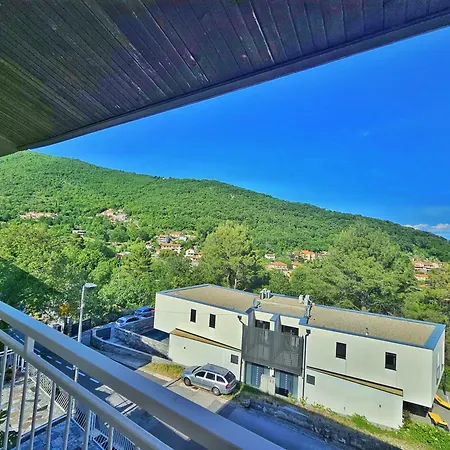 Apartment Penthouse Draga Sky In With Free Parking, One Balcony And One Terrace Mošćenička Draga
