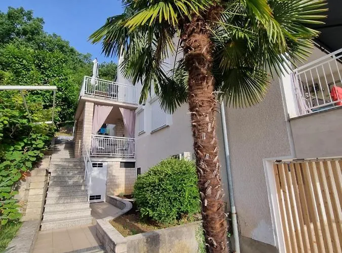 Penthouse Draga Sky In With Free Parking, One Balcony And One Terrace Mošćenička Draga
