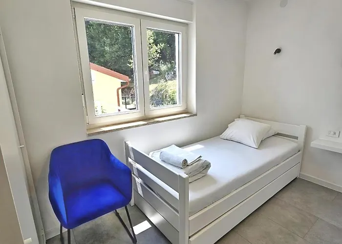 דירה Penthouse Draga Sky In With Free Parking, One Balcony And One Terrace *